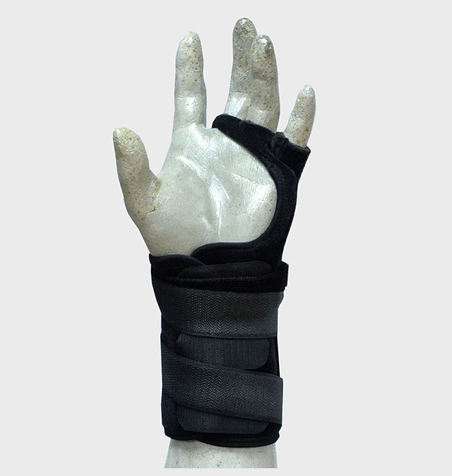 テコウリスト（手甲リスト）